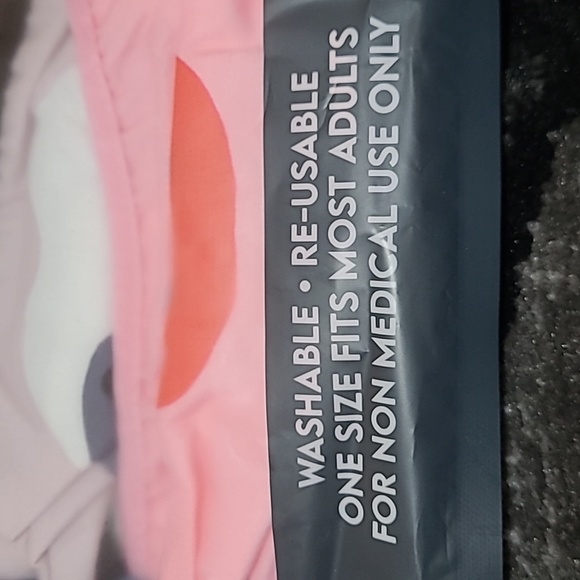 FASHION ANIMAL FACE MASKS 5-PIECE SET - Picture 4 of 9